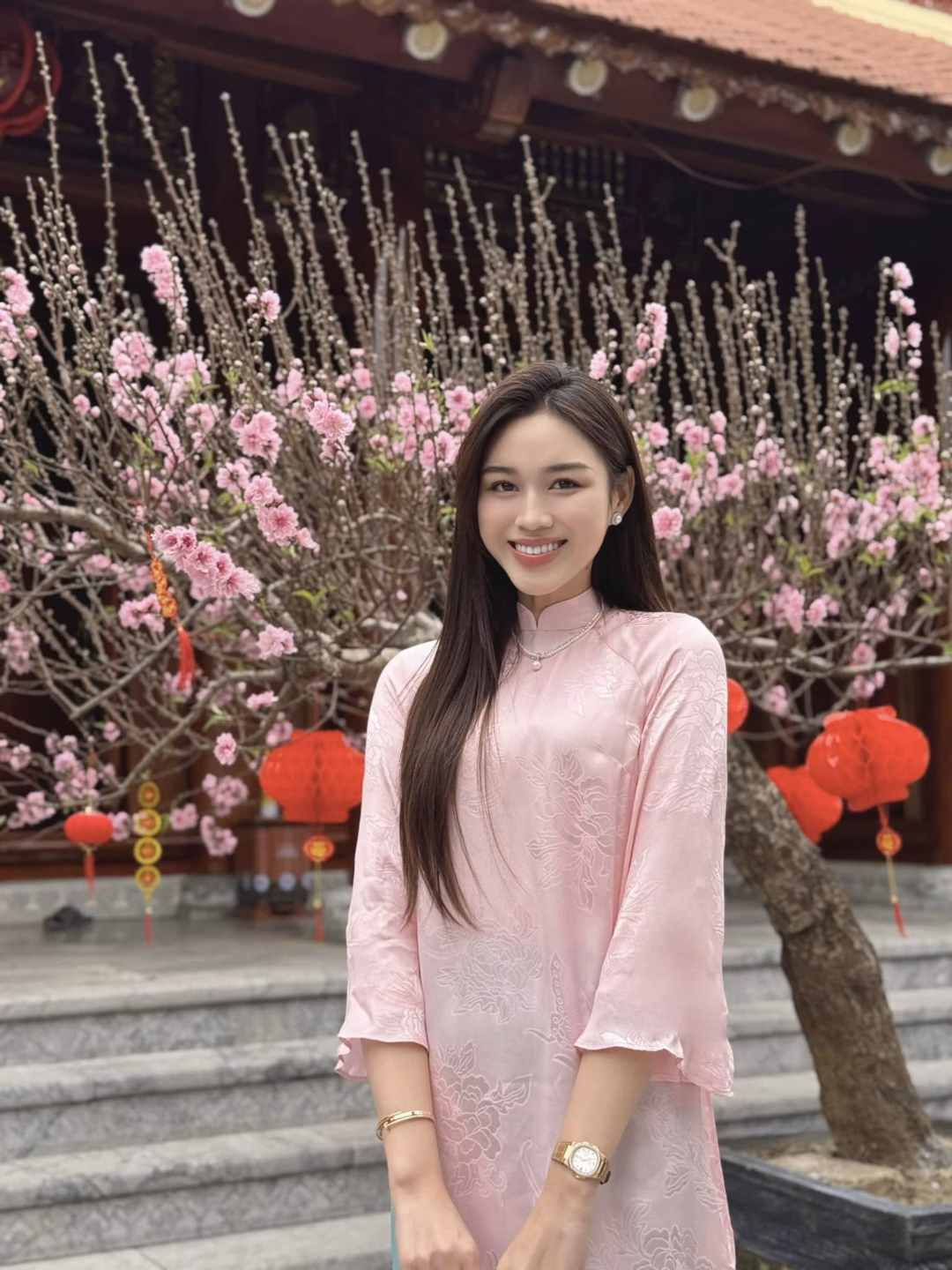 Hoa hậu Đỗ Hà công khai bạn trai thiếu gia? -6