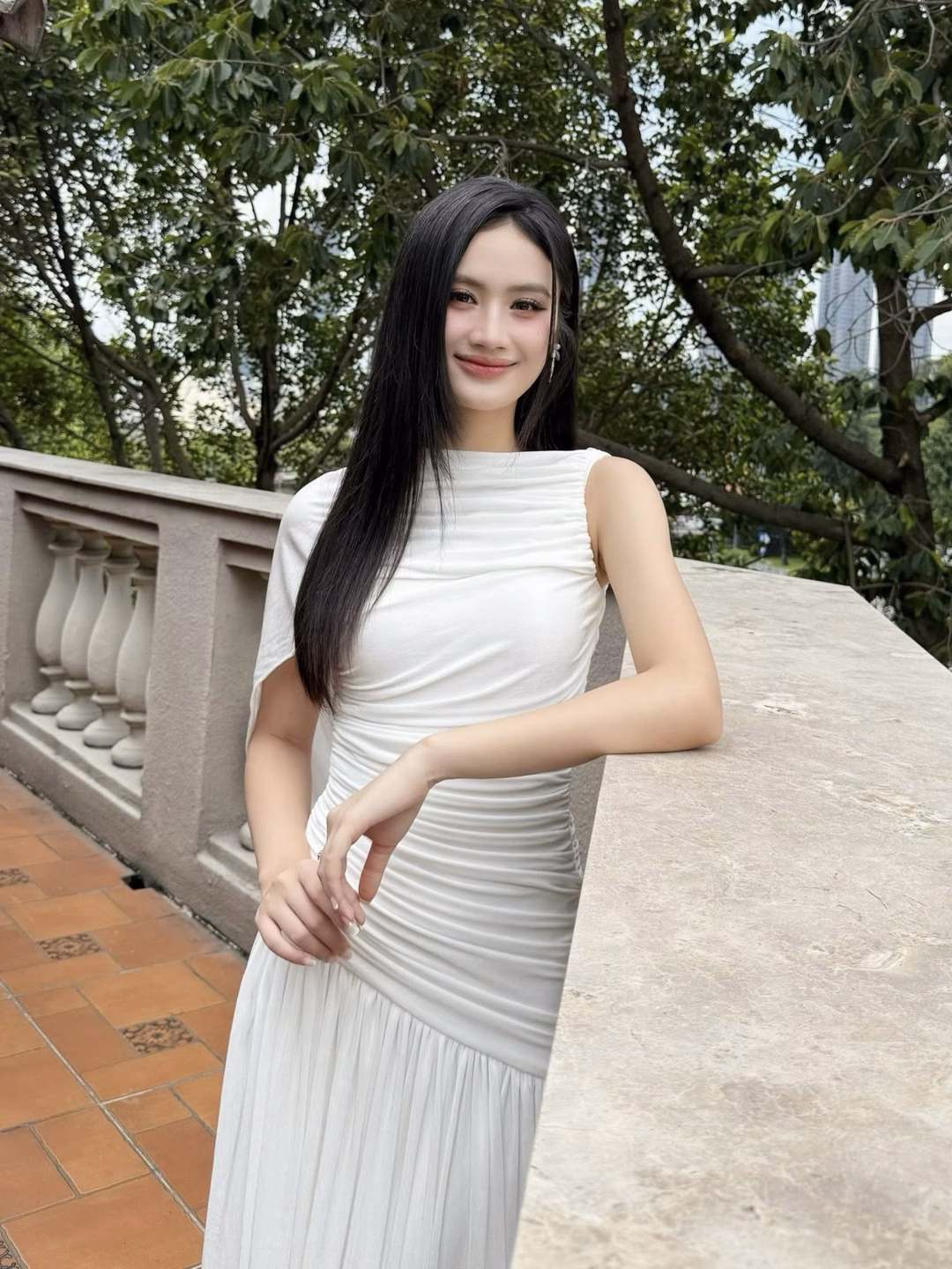 Hoa hậu Ý Nhi sắp trở lại Úc du học Hoa hậu Ý Nhi sắp trở lại Úc du học