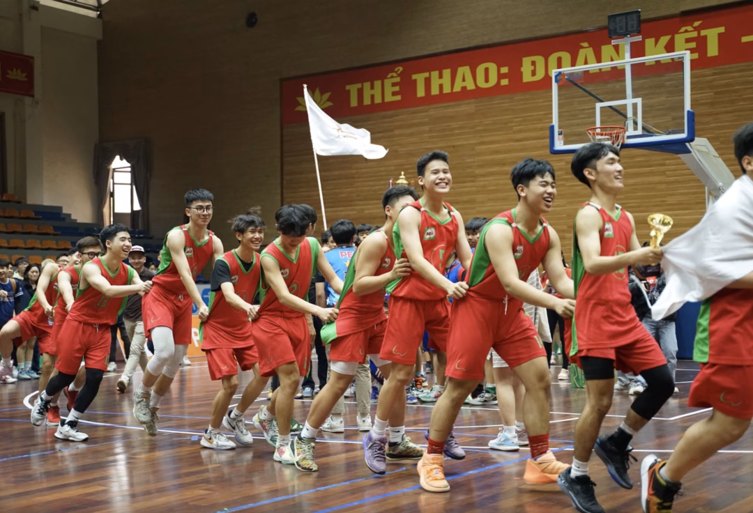 Phong trào bóng rổ phát triển trong cộng đồng học sinh, sinh viên Phong trào bóng rổ phát triển trong cộng đồng học sinh, sinh viên