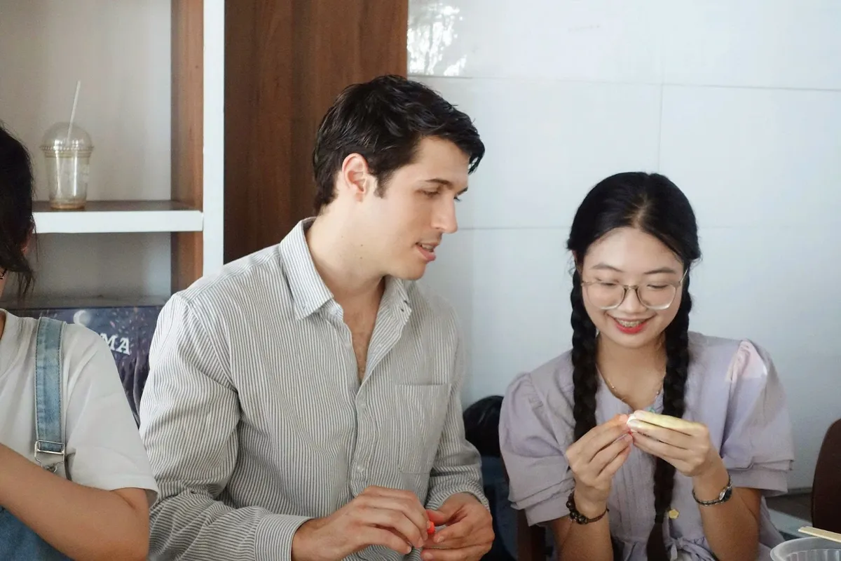 Người trẻ Hà Nội lan toạ văn hoá Việt qua hoạt động nặn tò he - Ảnh4. Người trẻ Hà Nội lan toả văn hoá Việt qua hoạt động nặn tò he - Ảnh4.
