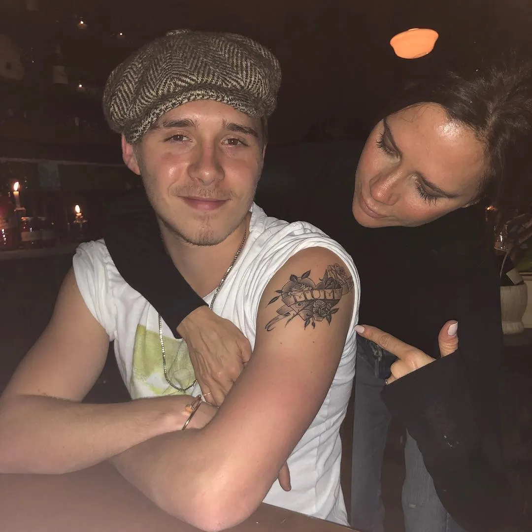 Brooklyn Beckham Brooklyn Beckham hình xăm khác