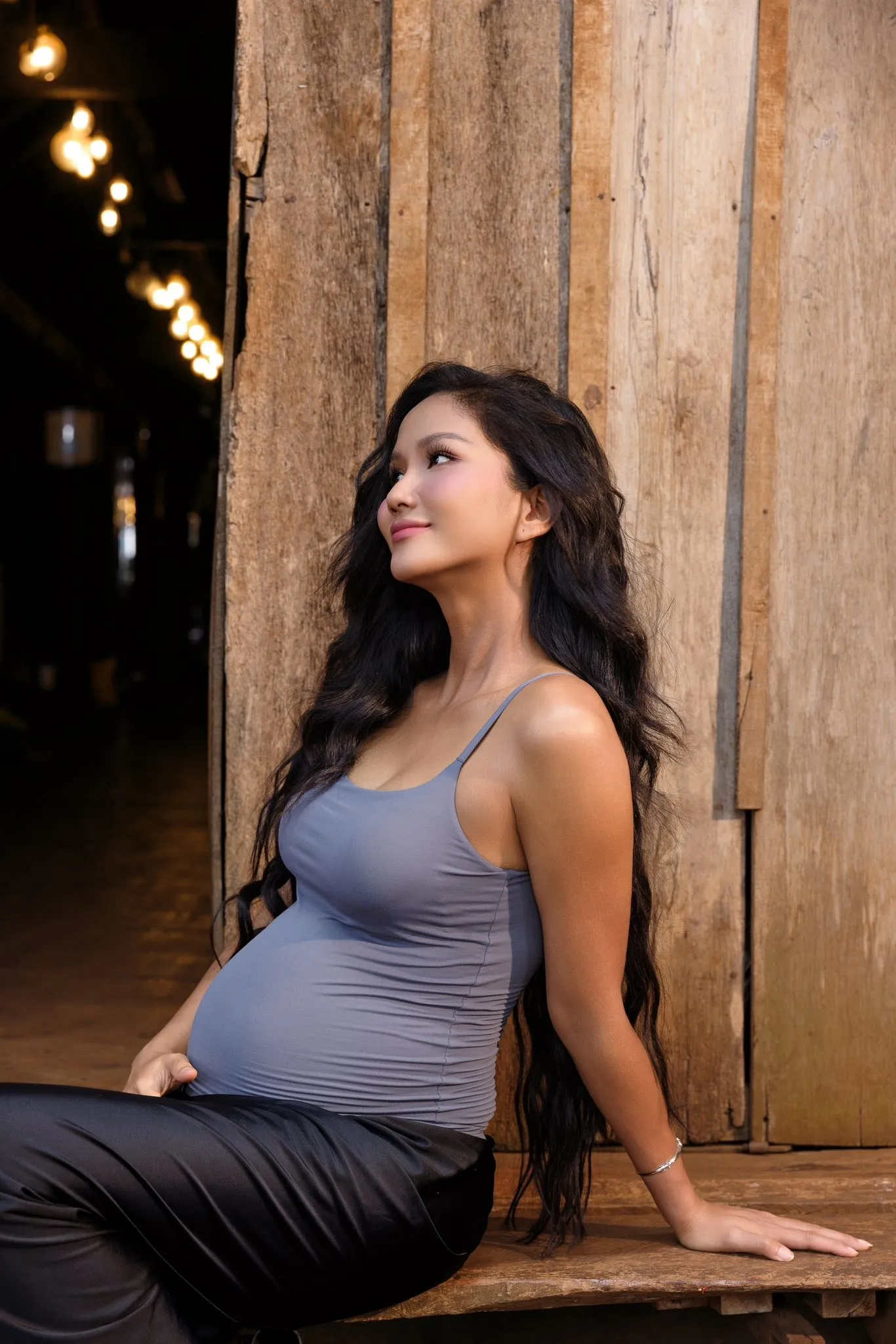 H'hen Niê và mẹ H'hen Niê và mẹ