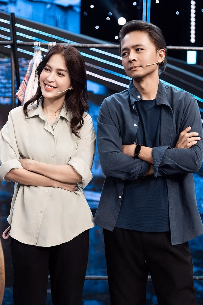 Diễn vi&ecirc;n Quốc Trường đang thử nghiệm động t&aacute;c