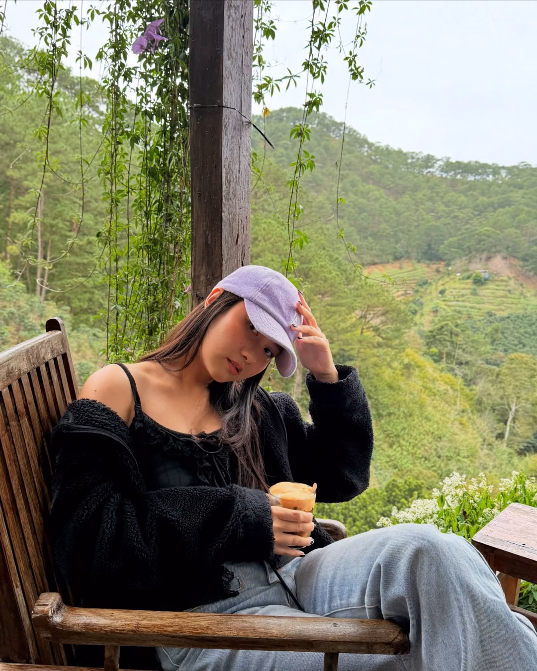 Á hậu Phương Linh khoe vẻ đẹp ‘mỗi ngày đều là một bông hoa’ Thì ra Tân Hoa Hậu xinh thế này, chẳng cần vương miện vẫn tỏa sáng- Ảnh 9.