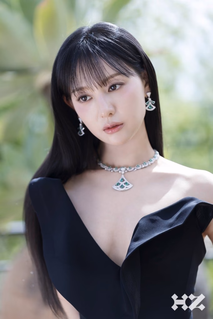 Kim Ji Won – Siêu sao thay đổi vượt thời gian với vẻ đẹp tự nhiên và tài năng diễn xuất Kim Ji Won chụp ảnh thời trang đầu 2025...