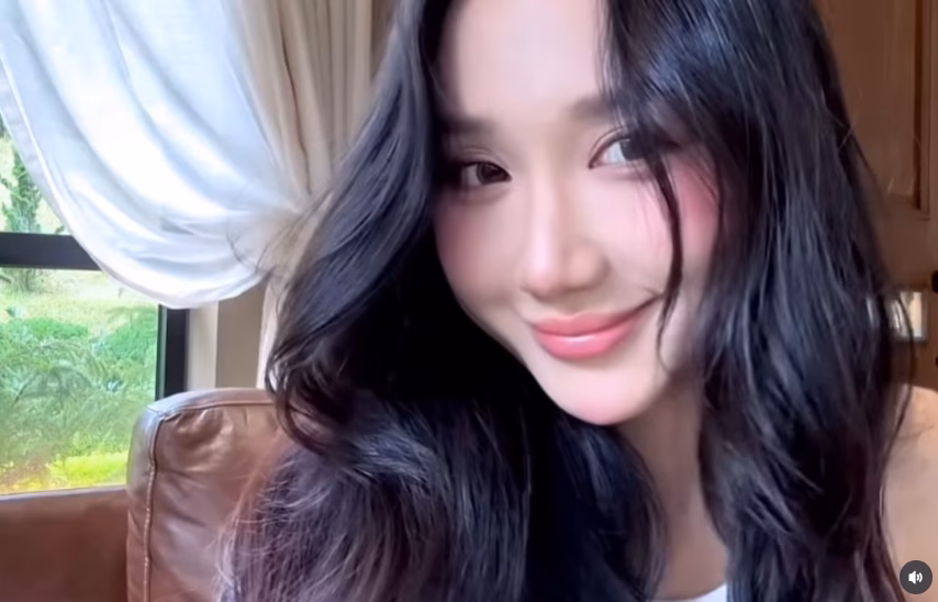Mina Young khiến cộng đồng sôi sục với visual ‘thần tiên’ ngày càng néting Mina Young