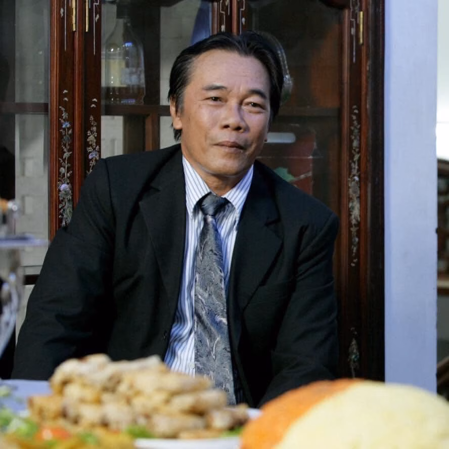 Nghệ sĩ cải lương Bùi Công Tài qua đời ở tuổi 66 vì ung thư gan Diễn viên Bùi Công Tài qua đời ở tuổi 71, để lại nhiều thương tiếc cho người thân, bạn bè, đồng nghiệp. Ảnh: FBNV