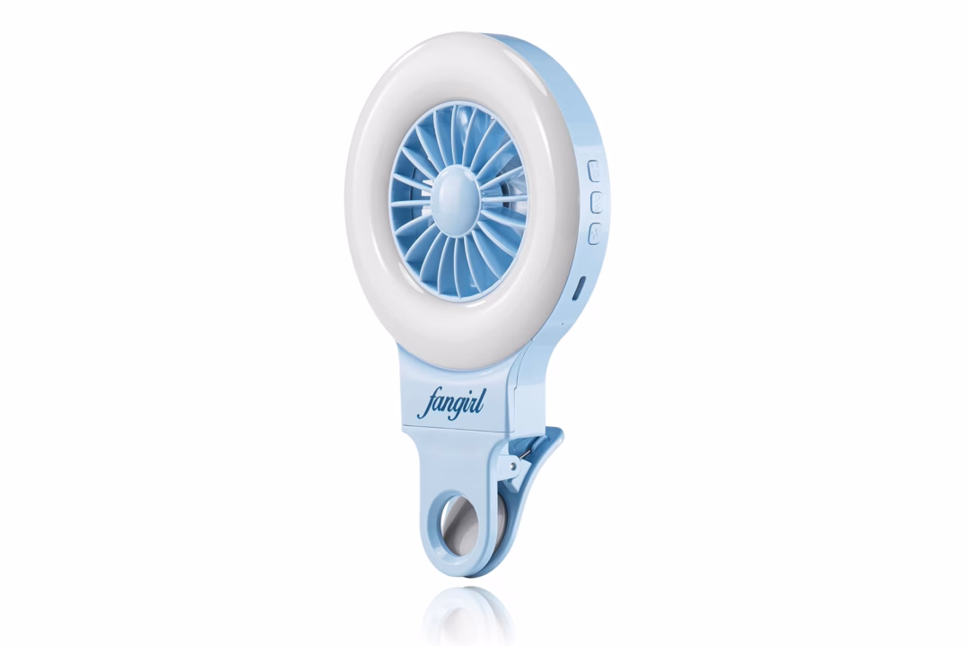 Fangirl by Remi: 2-in-1 Clip on Phone Fan and Ring Light