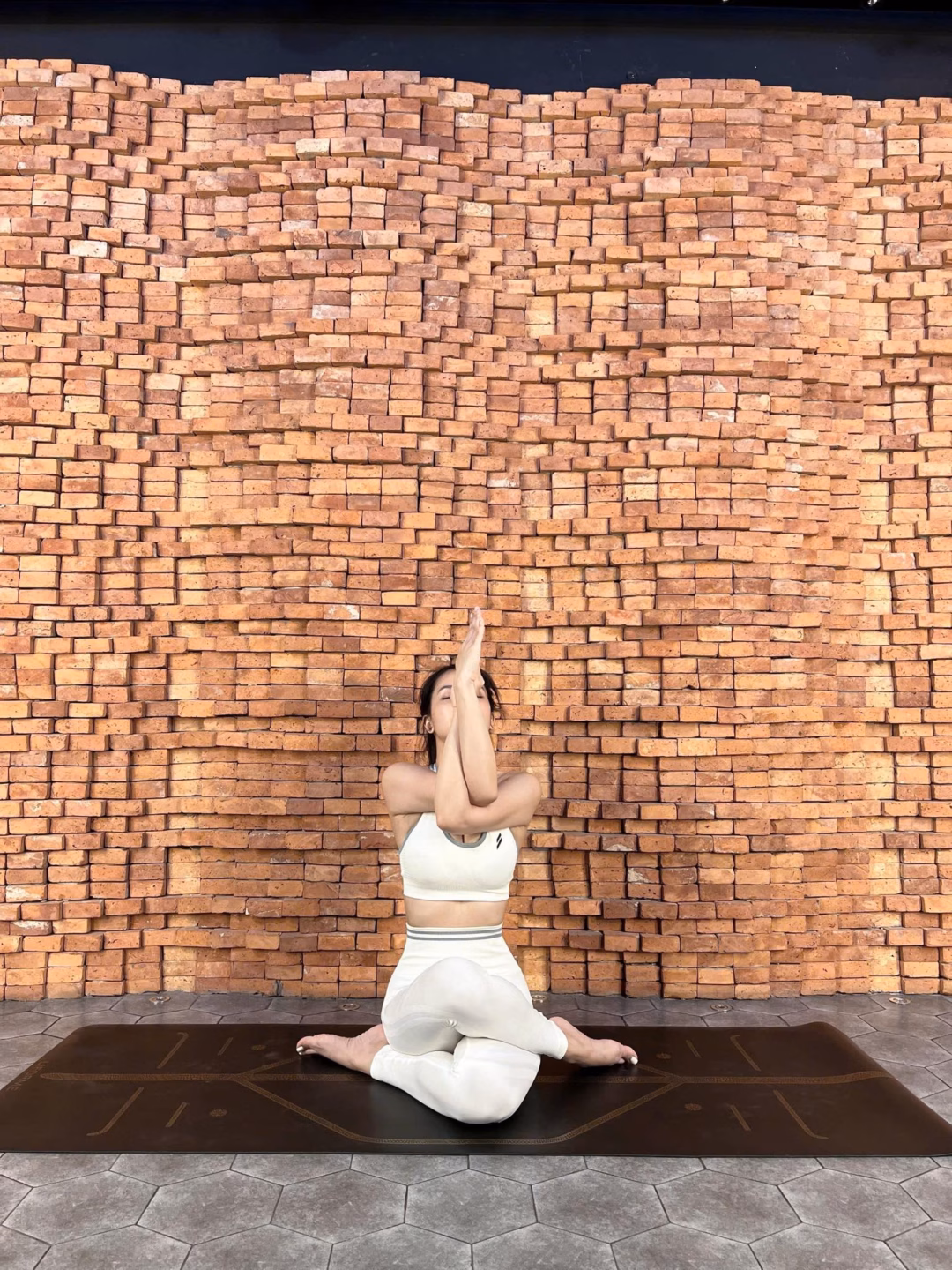 Thiên An: Từ diễn viên sang người mẫu fitness với vóc dáng thon gọn nhờ yoga bay Gái một con - Thiên An cực chăm tập 2 môn thể thao, bảo sao dáng đẹp, eo thon, body nuột nà thế!- Ảnh 11.