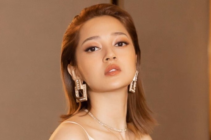 Vợ quốc dân sở hữu chiều cao khiêm tốn dưới 1m6: Từ ca sĩ nghèo đến người phụ nữ quyền lực C. Bảo Anh