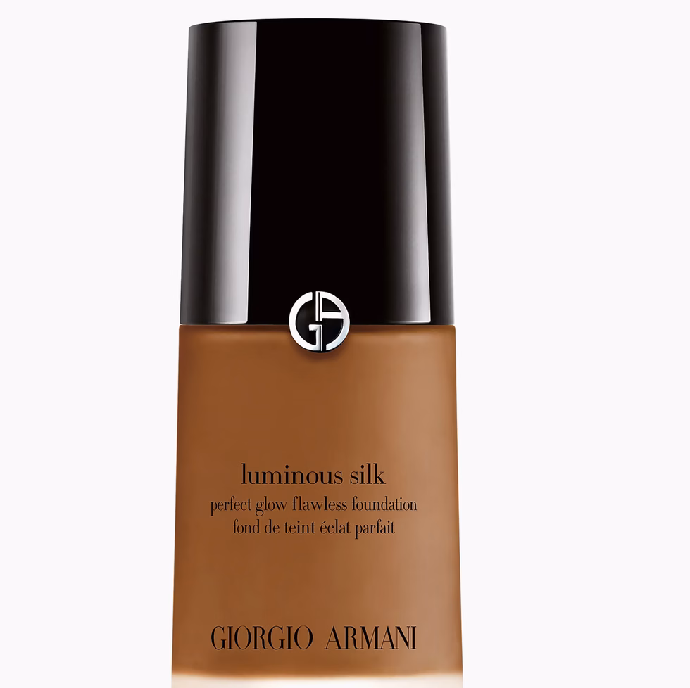 100 sản phẩm làm đẹp biểu tượng được các biên tập viên của Harper’s BAZAAR lựa chọn Luminous Silk Foundation