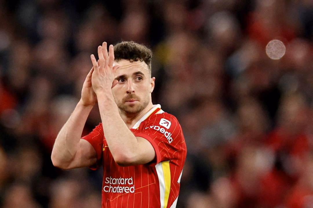 Arsenal hoàn tất vụ transfer Viktor Gyokeres với giá 73,5 triệu euro Liverpool dung tuong tri an Diogo Jota hinh anh