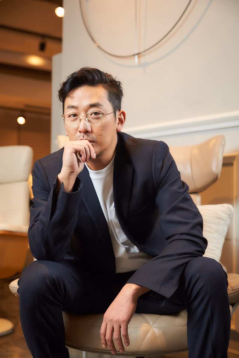 Hà Jung Woo gây sốc với hành động thô tục trên Instagram, fan yêu cầu lên tiếng xin lỗi Ha Jung Woo vấp phải làn sóng chỉ trích nặng nề