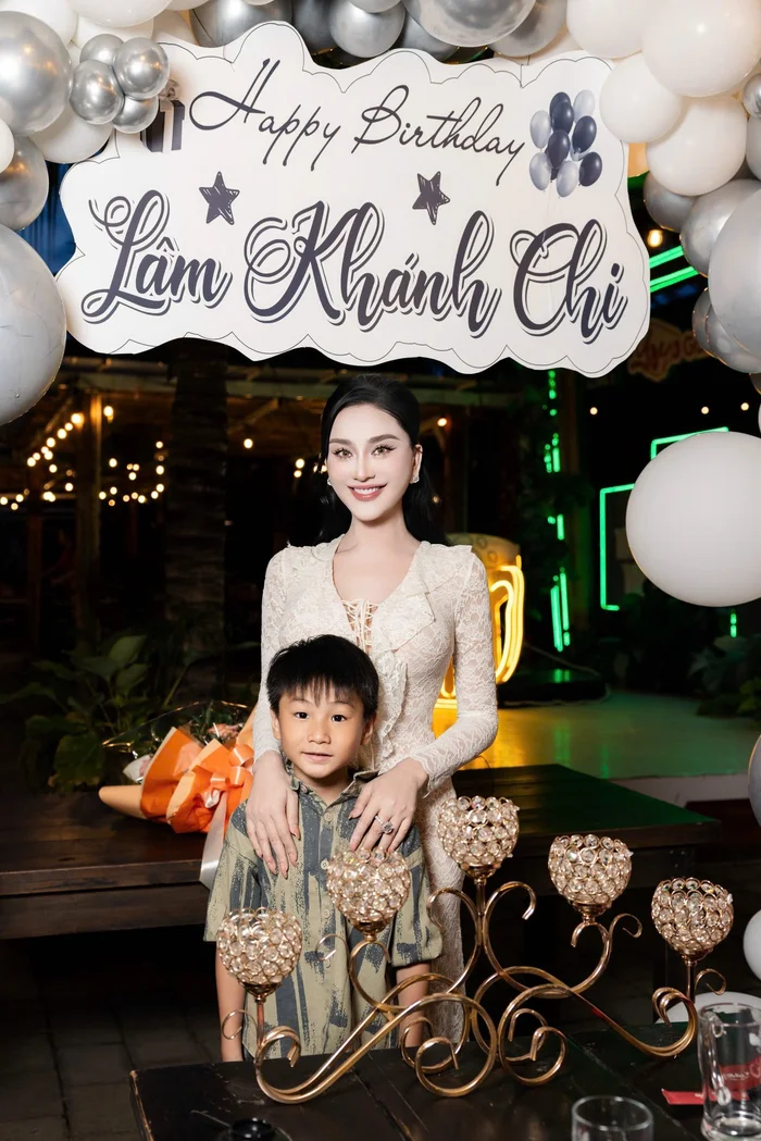 Lâm Khánh Chi phản ứng khi bị so sánh với Phạm Băng Băng Hiện tại, Lâm Khánh Chi đang dành thời gian cho bản thân, đặc biệt là con trai sau những sóng gió tình cảm. (Ảnh: FBNV)