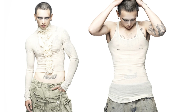 Rapper Hieuthuhai diện outfit xuyên thấu biểu diễn ở Mỹ gây tranh cãi Trang phục nguyên bản của Hieuthuhai do mẫu nam diện.