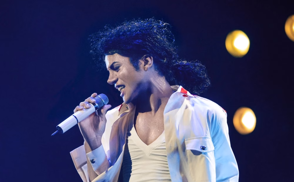 Jaafar Jackson đóng vai Michael Jackson