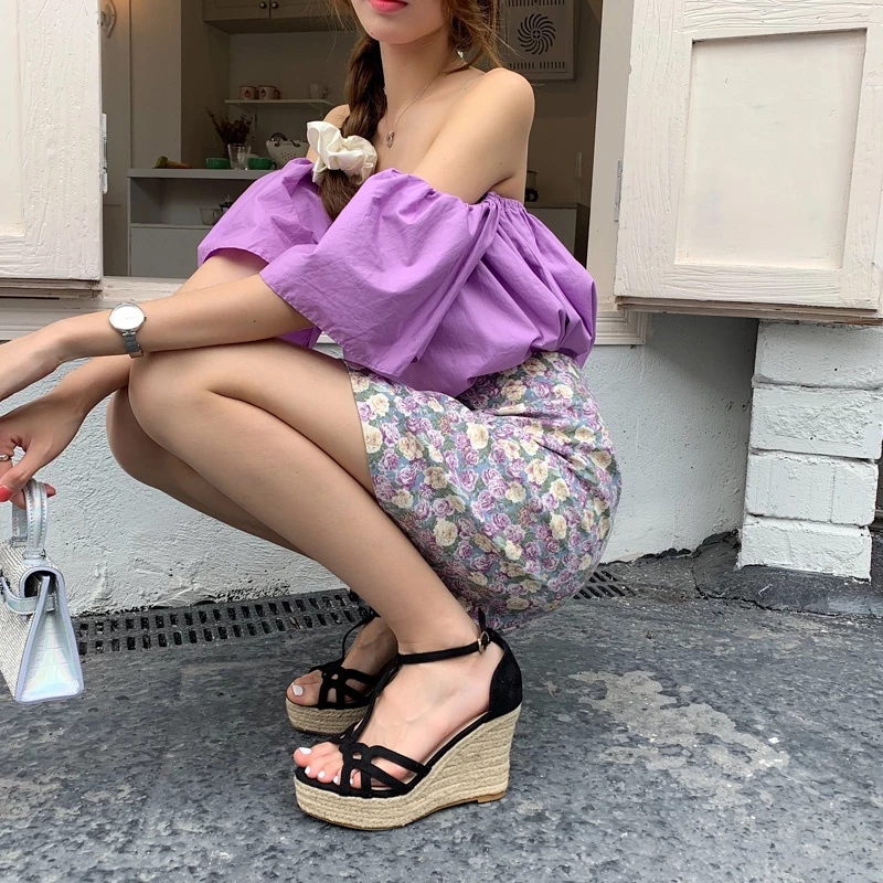 Mẹo Chọn Giày Sandal Cao Gót Đế Xuồng Phù Hợp Cho Người Bắt Đầu: Tránh Những Sai Lầm Thường Gặp