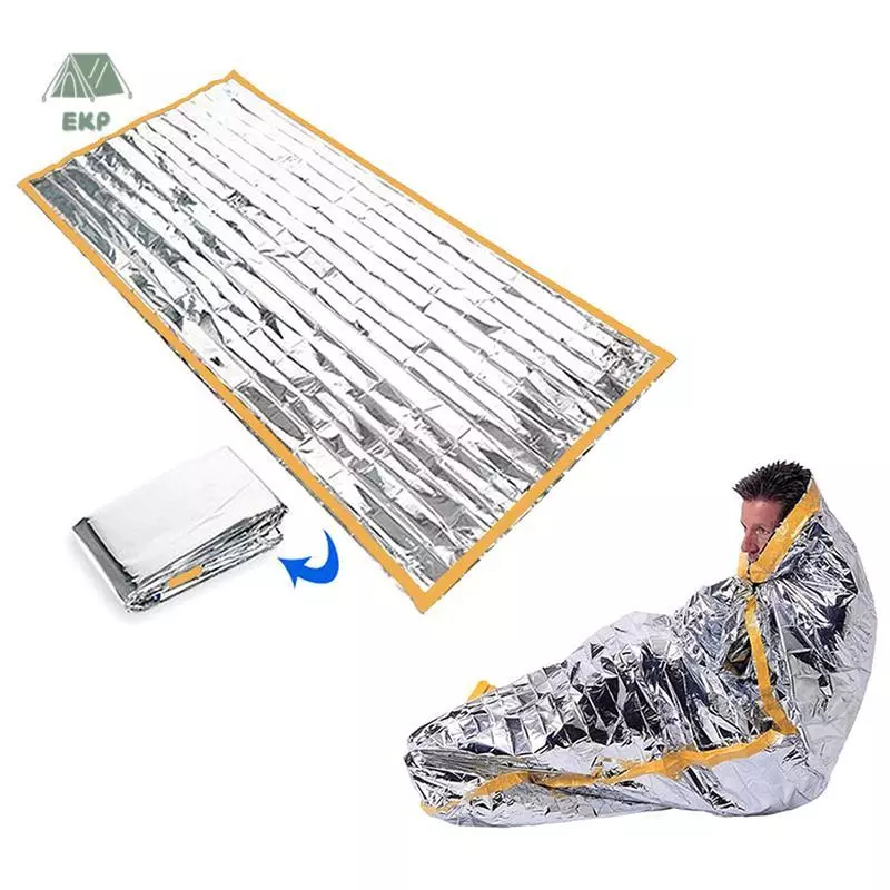 Tôi đã dùng túi ngủ Mylar trong chuyến cắm trại và đây là những điều tôi không ngờ tới