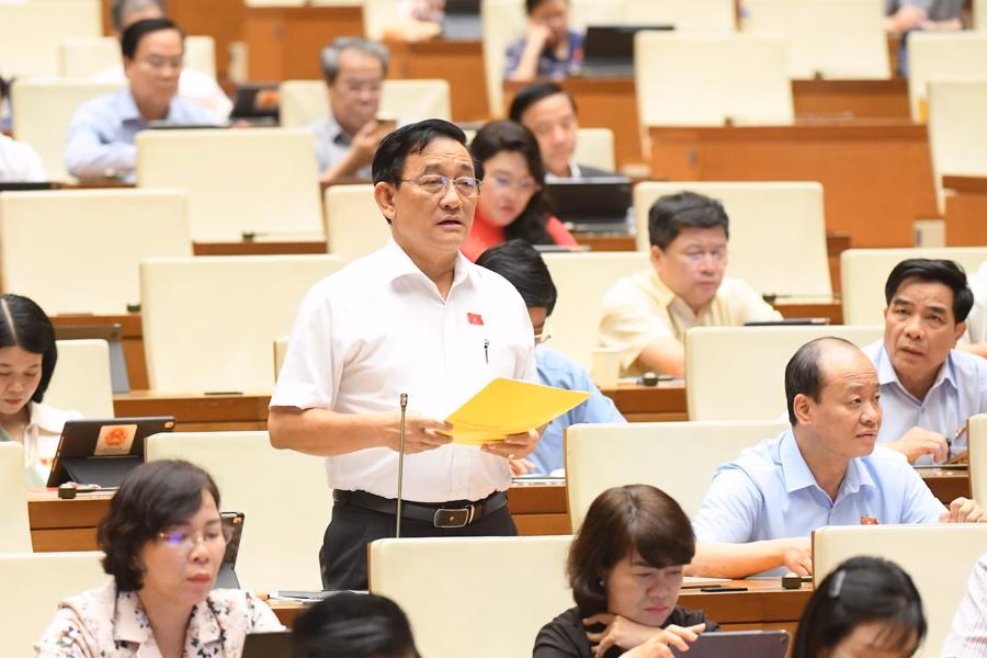 Đại biểu Trần Quốc Tuấn Đại biểu Trần Quốc Tuấn, Đoàn đại biểu Quốc hội tỉnh Trà Vinh.