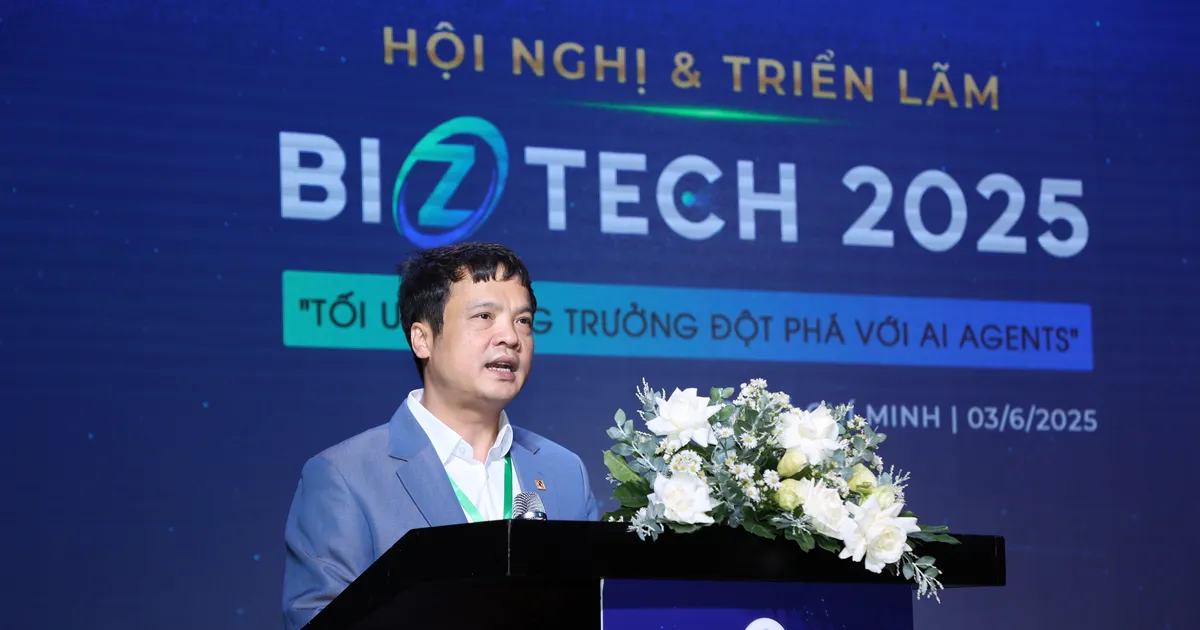 Chủ tịch VINASA phát biểu khai mạc Chủ tịch VINASA Nguyễn Văn Khoa phát biểu khai mạc