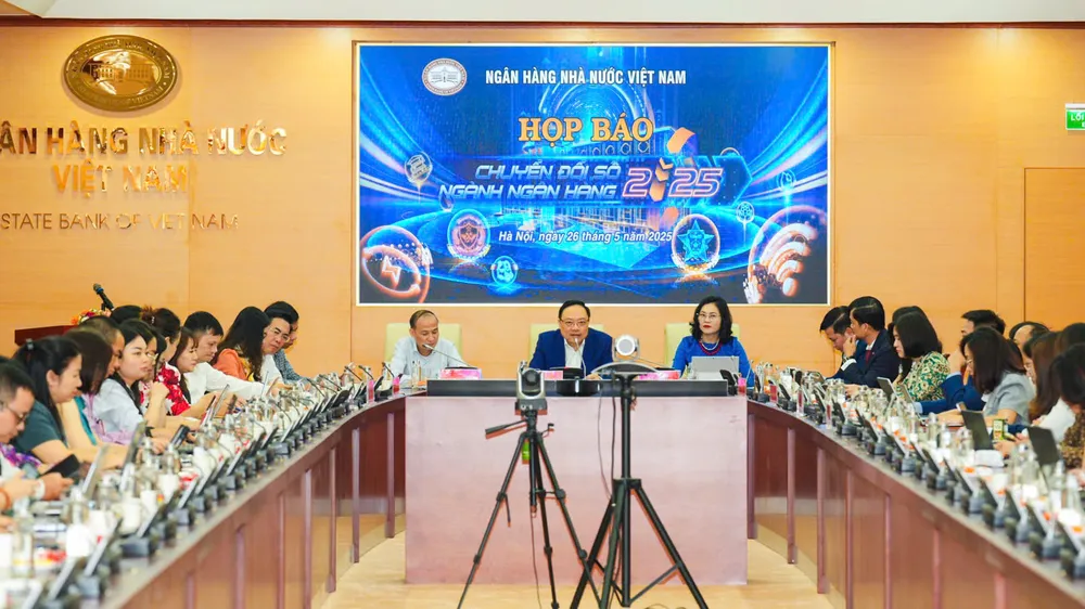 NHNN tổ chức họp báo NHNN tổ chức họp báo