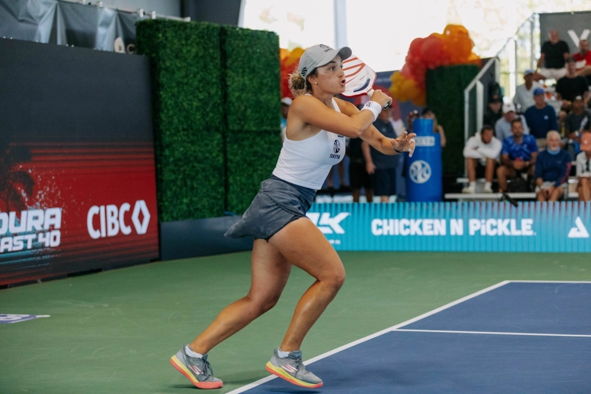 Catherine Parenteau là một trong những tay vợt pickleball hay nhất Canada hiện tại.