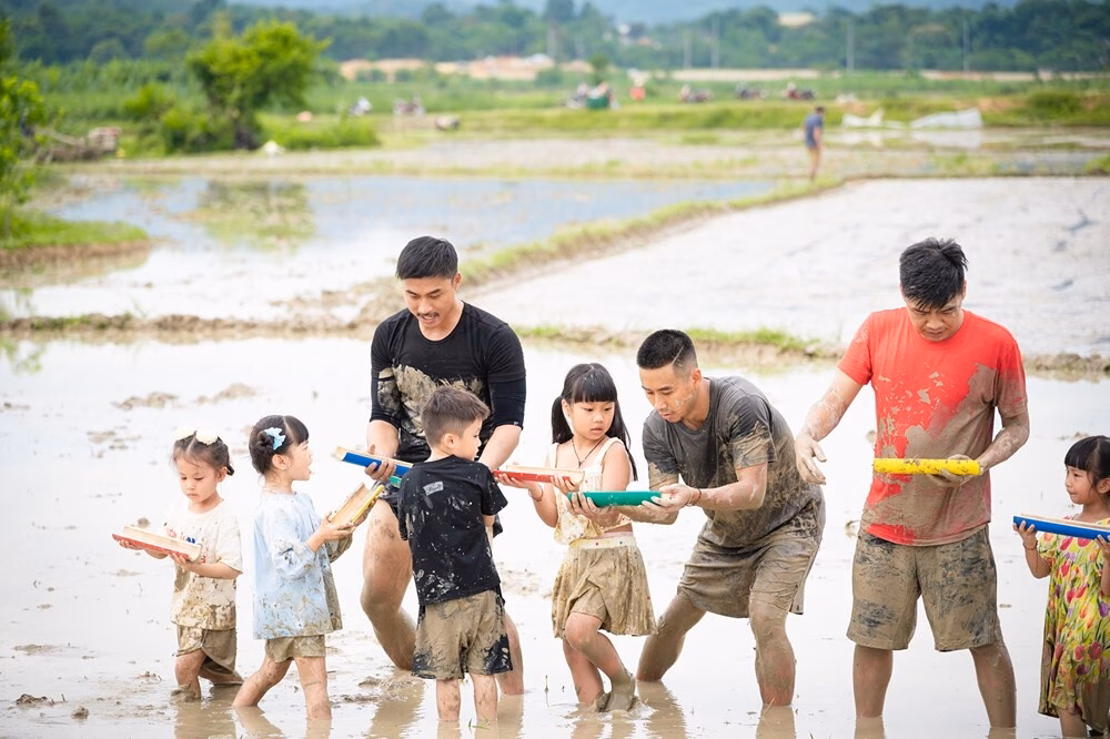 Màn đổi vai đầy thử thách giữa hai ông bố - ảnh 5