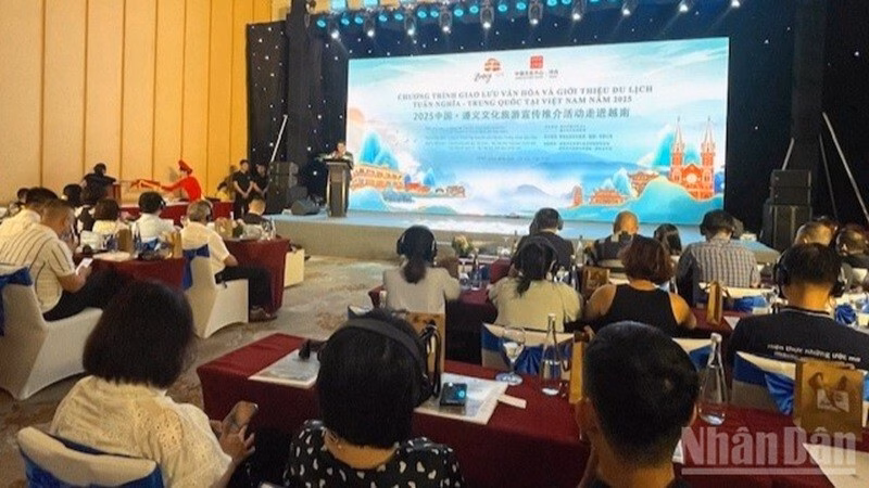 Giới thiệu tiềm năng du lịch thành phố Tuân Nghĩa, tỉnh Quý Châu, Trung Quốc.
