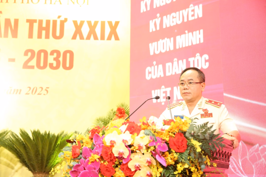 Bí thư Đảng ủy, Giám đốc Công an thành phố Trung tướng Nguyễn Thanh Tùng phát biểu khai mạc.