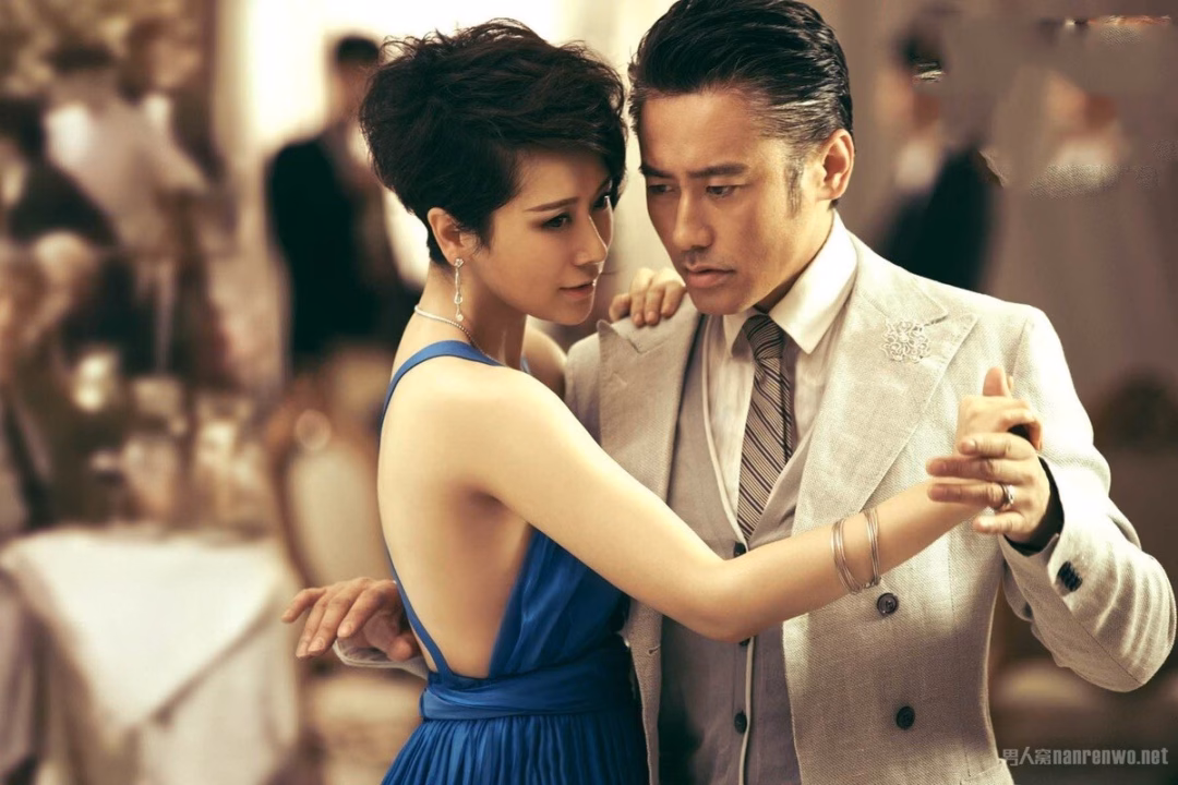 "Sao nam hạng A toàn phim hot" bị bồ nhí 9x tung hê hợp đồng bao nuôi, liền bắt tay vợ tống tiểu tam vào tù 3 năm trời- Ảnh 7.