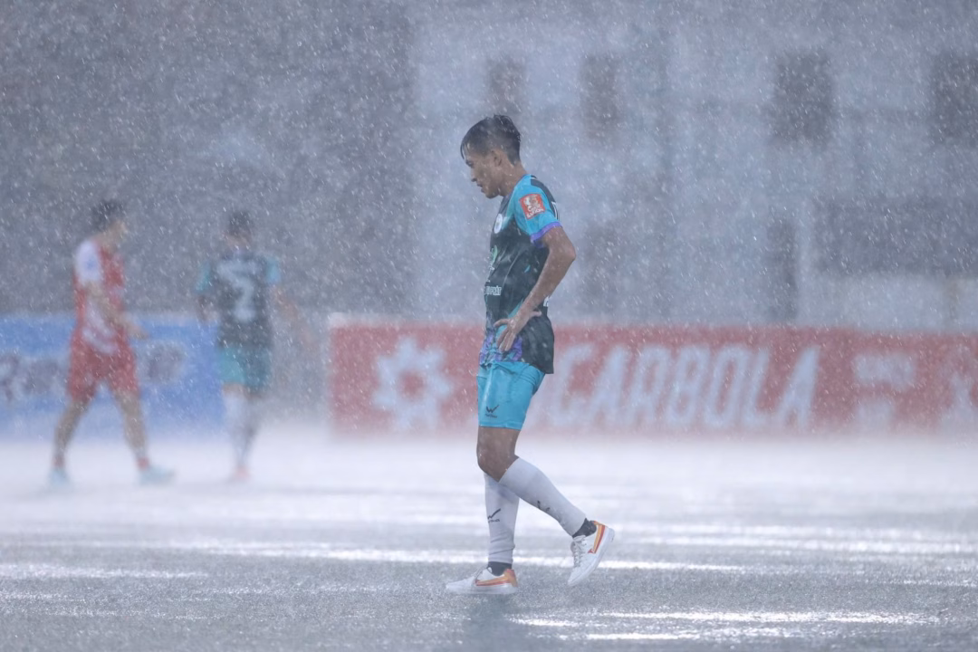 (Những nỗ lực của Thuận "Alexis" là không đủ để MyMy FC taọ nên bất ngờ)
