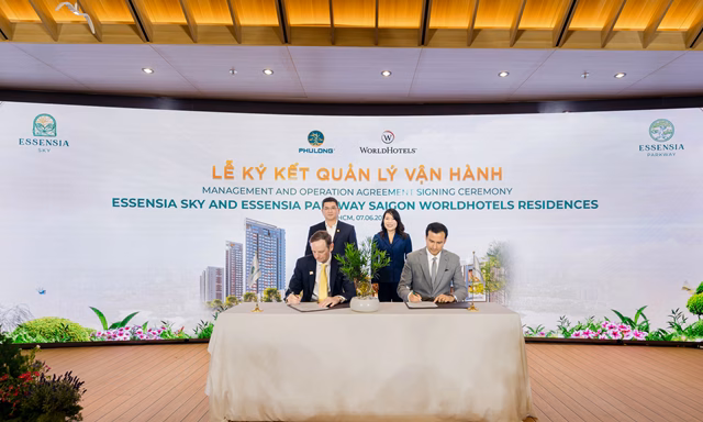 Lễ ký kết hợp tác chiến lược giữa Phú Long và WorldHotels Lễ ký kết hợp tác chiến lược giữa Phú Long và WorldHotels