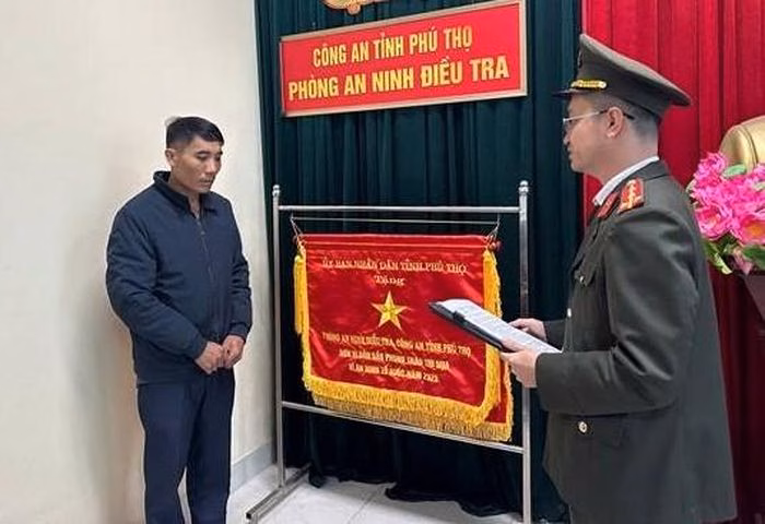 Cảnh &aacute;n La Văn Đại bị cấm ra khỏi nơi cư tr&uacute;