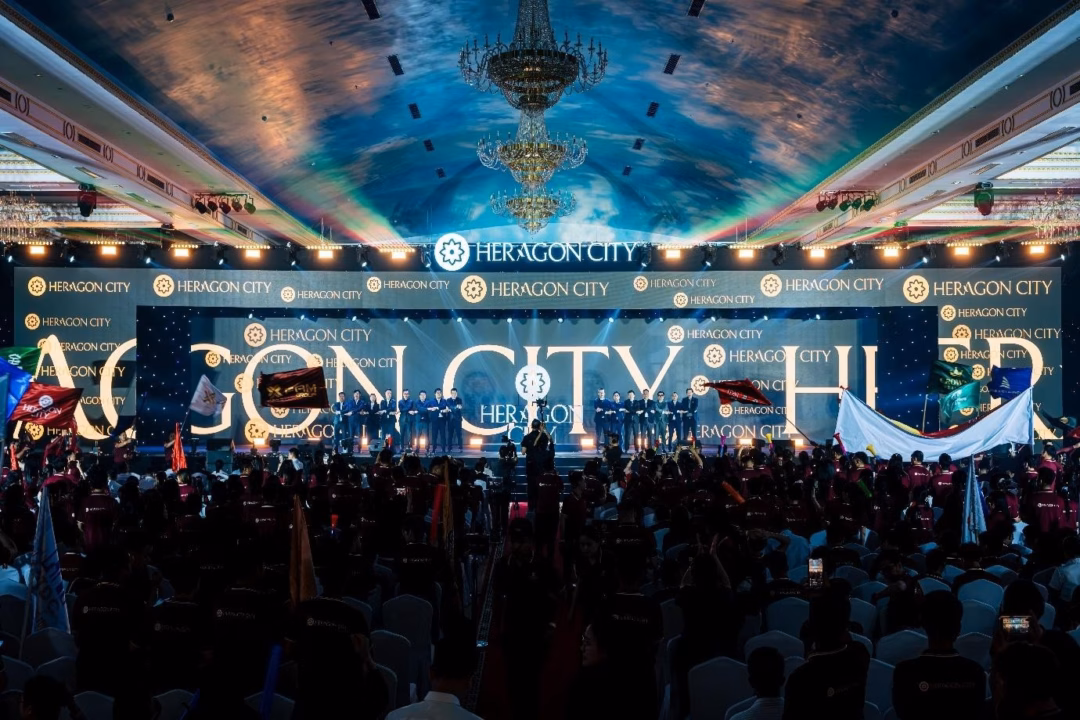 Lễ ra qu&acirc;n dự &aacute;n Heragon City quy tụ 1.500 chuy&ecirc;n vi&ecirc;n kinh doanh