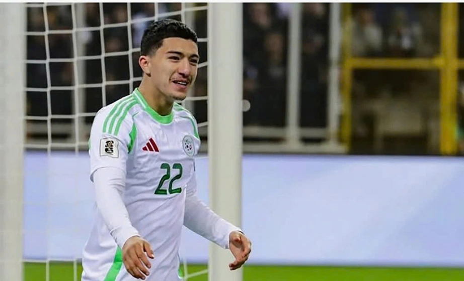 Ibrahim Maza trong màu áo tuyển quốc gia Algeria Cầu thủ Việt kiều Ibrahim Maza chọn Algeria thay vì Việt Nam