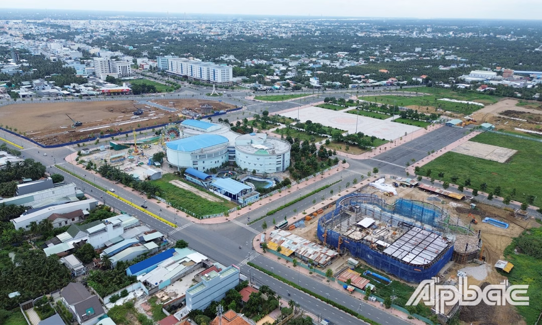 Đồng Tháp: Trung tâm Văn hóa – Nghệ thuật hoành thành trên 60% công trình Dự án đang được tập trung triển khai thi công nhằm đẩy nhanh tiến độ.