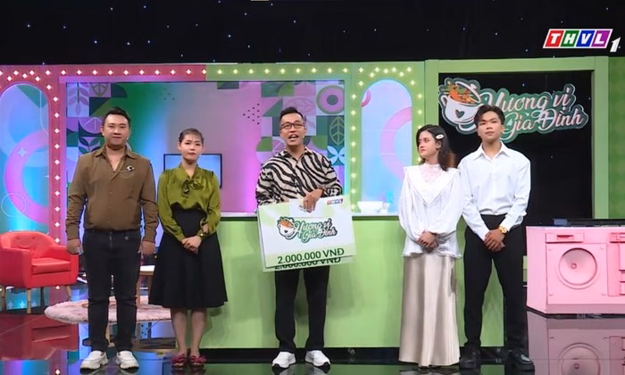 Hương vị gia đình: 2 cặp đôi nghệ sĩ tiết lộ món ăn gắn liền với kỷ niệm yêu