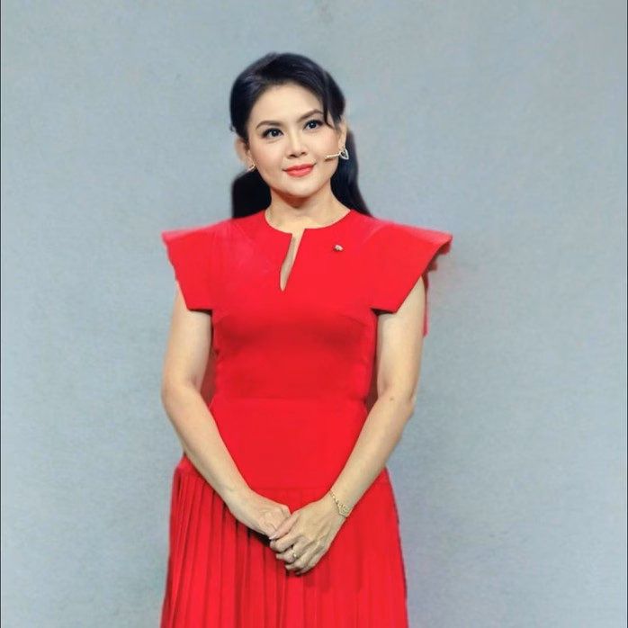 NSƯT Trinh Trinh