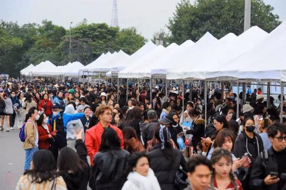 Concert 'Anh trai say hi' tại Hà Nội