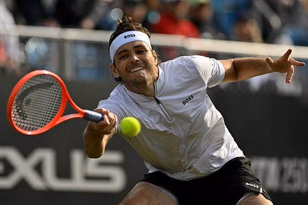 Taylor Fritz thắng Giron