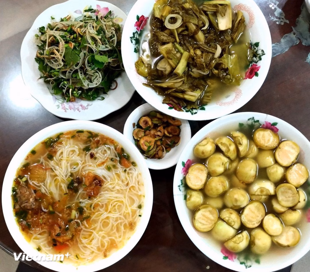Dưa chua, cà muối Dưa chua, cà muối