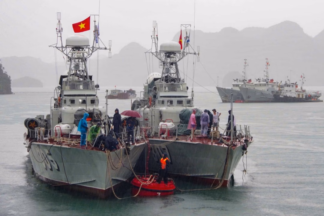 Sẵn sàng lực lượng, phương tiện “4 tại chỗ” ứng phó với bão số 3