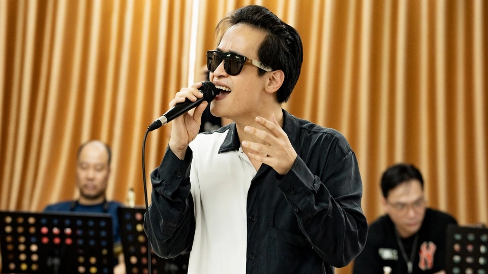 Hà Anh Tuấn công bố chương trình âm nhạc Sketch A Rose tại Mỹ