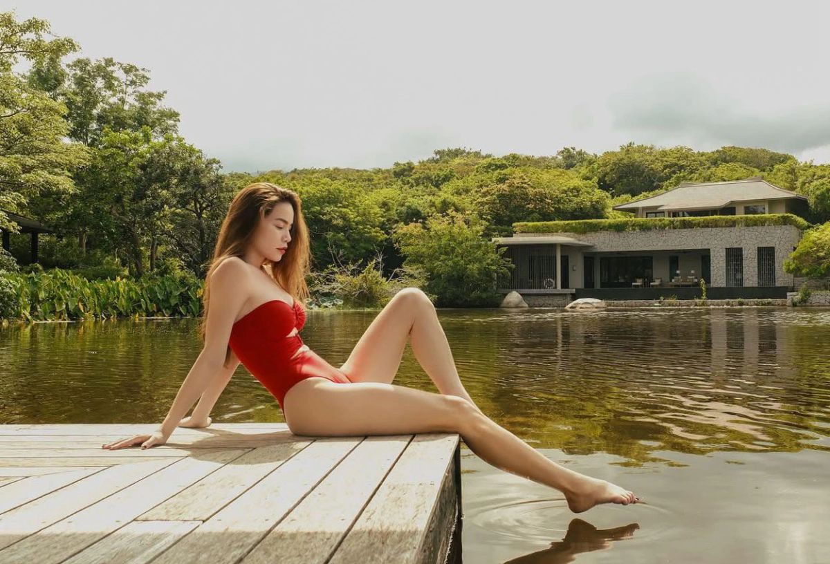 Mỹ nhân Việt diện đồ bơi ấn tượng