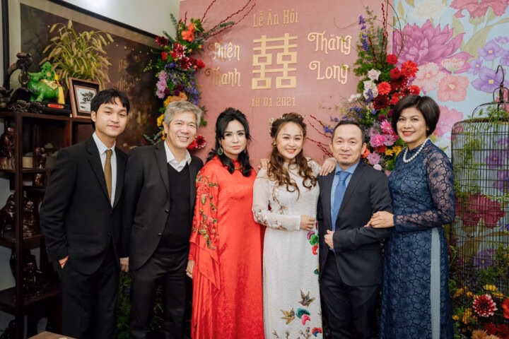 Các con của Thanh Lam - Quốc Trung đều có mối quan hệ gần gũi, thân thiết với người mới của bố mẹ.