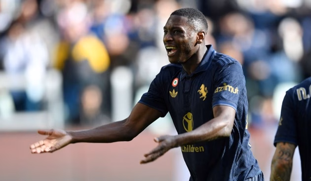 Ảnh bài viết Kolo Muani nghiêng về Juventus, Newcastle tăng tốc hỏi mua