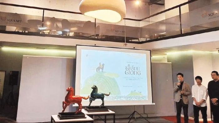 Bộ sưu tập ngựa sơn mài 2026 Tác phẩm điêu khắc sơn mài Ngô Đức Lâm và Lê Huy