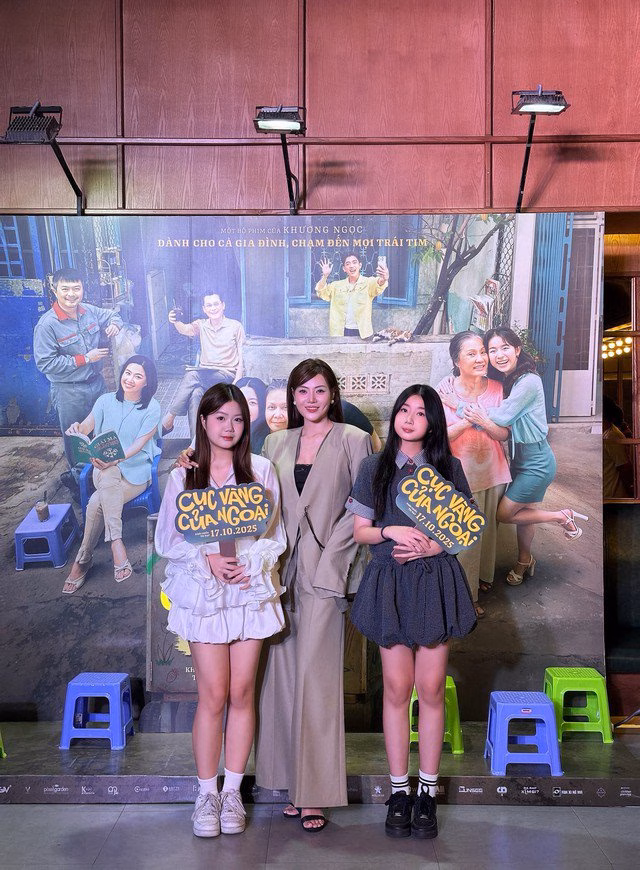 Sự trưởng th&agrave;nh v&agrave; thấu hiểu của c&aacute;c con l&agrave; niềm an ủi lớn nhất với Thanh Hương