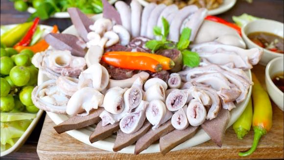 Nguyên liệu luộc lòng heo