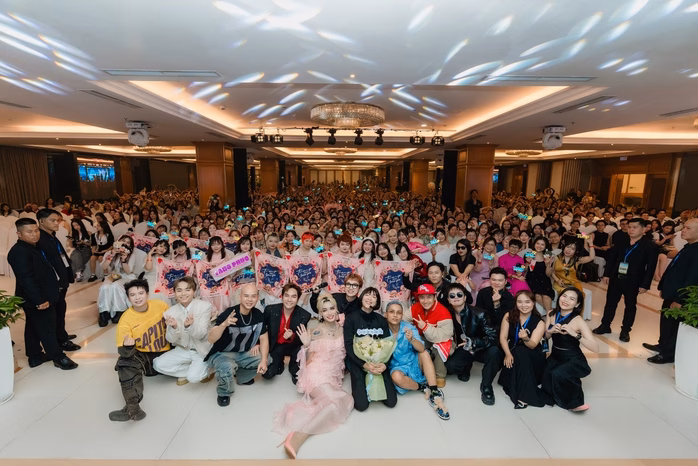 Tăng Phúc tại Fan Meeting